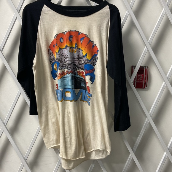 1981 Rocking The Dome Concert Shirt - XL - Picture 2 of 6